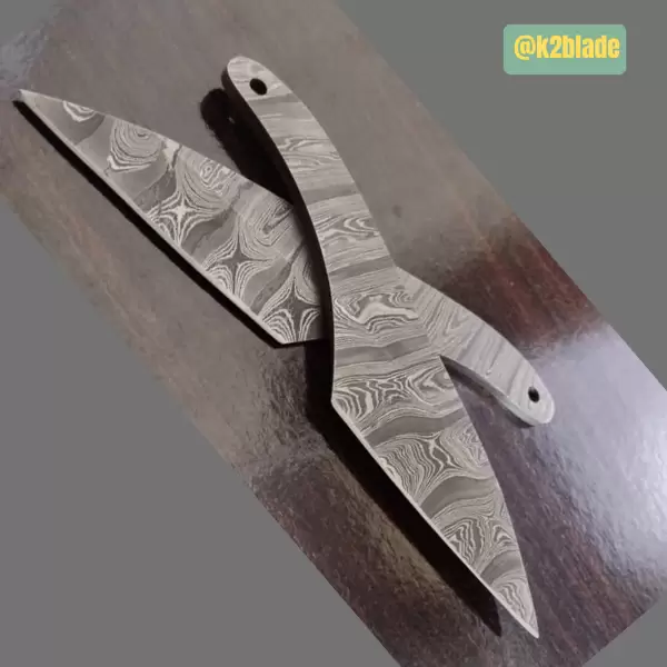 Custom Design Knife Damascus Steel